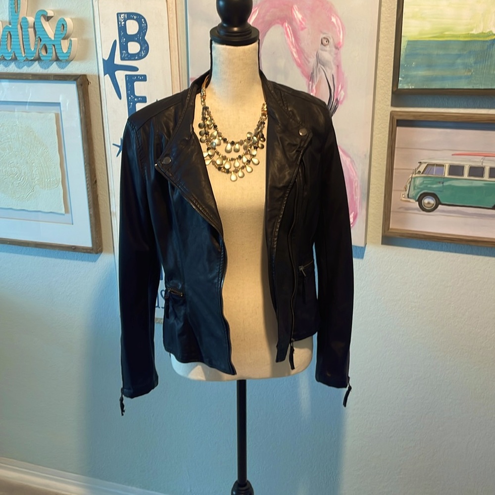 Womens Black faux leather jacket small